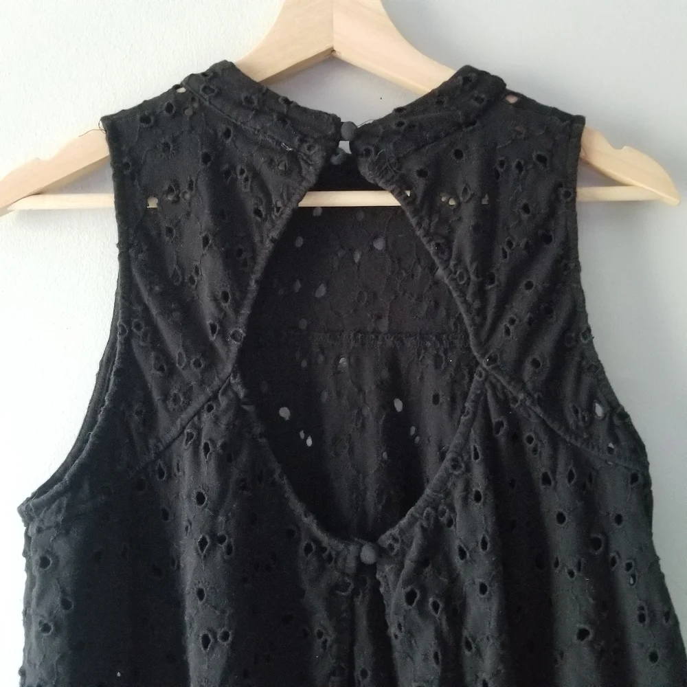 Free People Cupcake Mali Open Eyelet Top - Picture 6 of 9